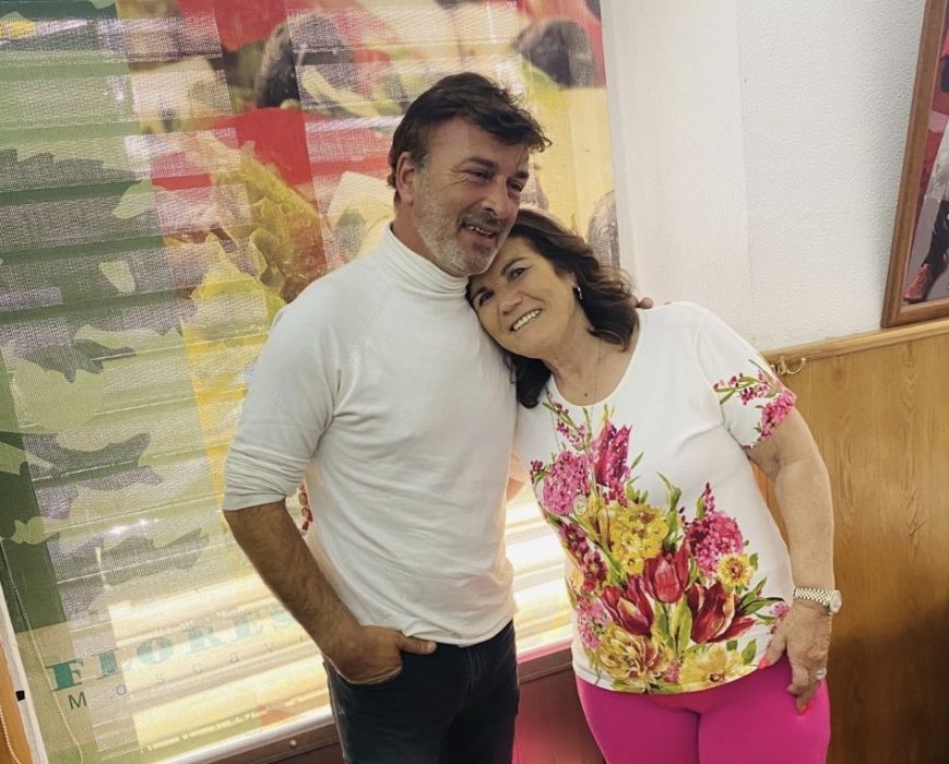 Tony e Dolores Aveiro