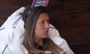 Isa Oliveira