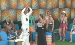 Afonso Leitão com os concorrentes do Big Brother Verão