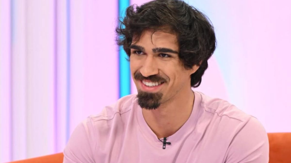 Caio no programa 'Dois às 10'
