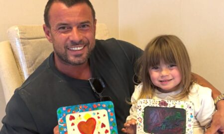 Marco Costa e a filha Maria Emília